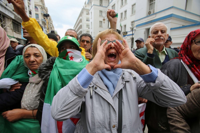 السجن ظلما يدفع معتقلي الرأي في الجزائر لخوض إضراب عن الطعام