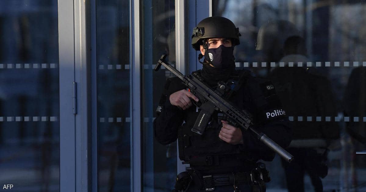 بلجيكا تحاكم 14 شخصا للاشتباه بتورطهم في اعتداءات بباريس