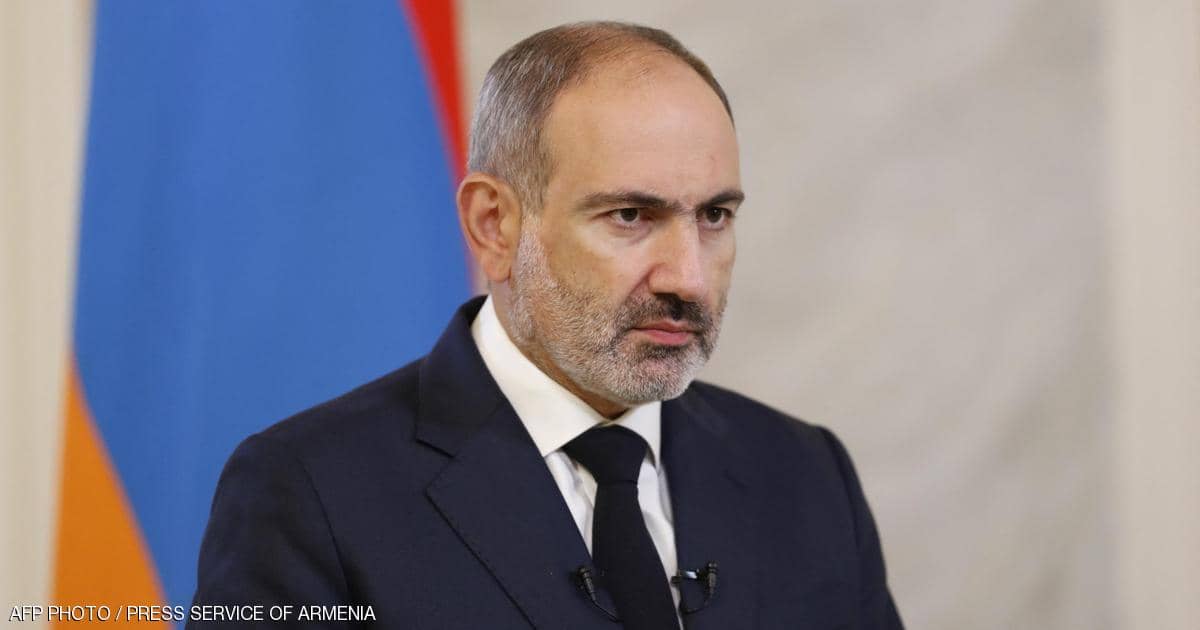 رئيس وزراء أرمينيا يتهم الجيش بـ”محاولة الانقلاب”