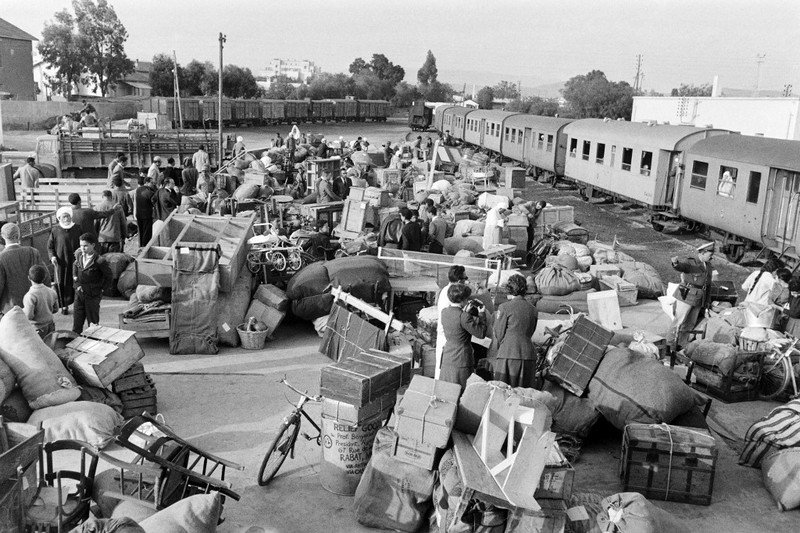 لاجئون جزائريون بوجدة سنة 1962