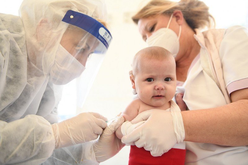 متى تشق اللقاحات ضد “كورونا” طريق المناعة نحو أجساد الأطفال؟
