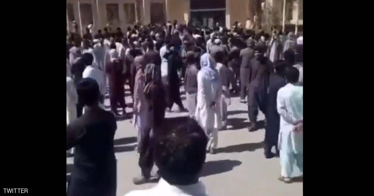 محتجون يقتحمون مبنى حكوميا في إيران بعد سقوط قتلى على الحدود