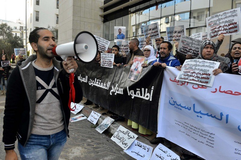 هل تتجه الدولة المغربية إلى إطلاق سراح “معتقلي الحركات الاحتجاجية”؟