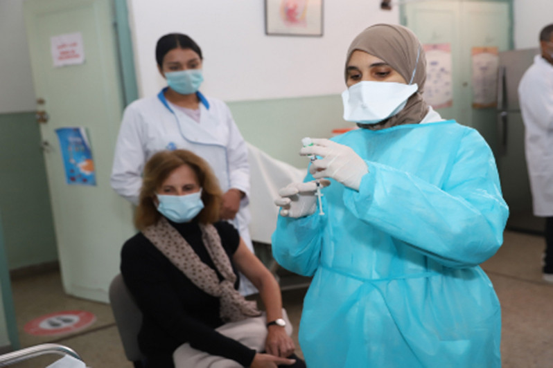 الصحة المغربية توصي باستخدام لقاح إسترازينكا في حملة التلقيح الوطنية