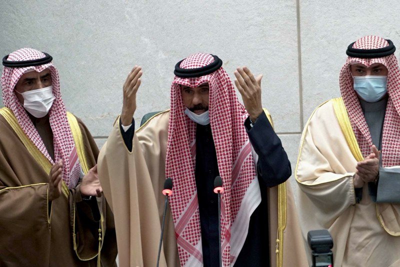 حكومة جديدة تؤدي اليمين أمام أمير دولة الكويت