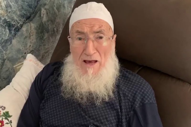 رحيل عالم الدين الشيخ الصابوني عن 91 سنة