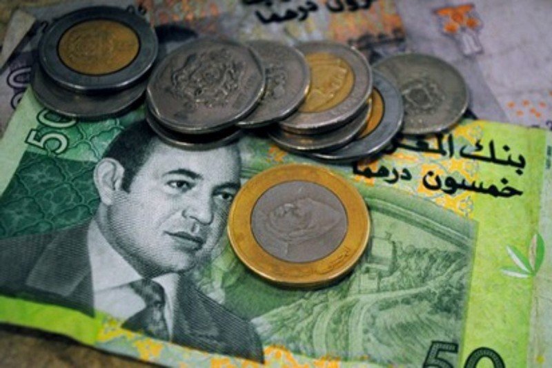 سعر صرف الدرهم يرتفع أمام الأورو والدولار