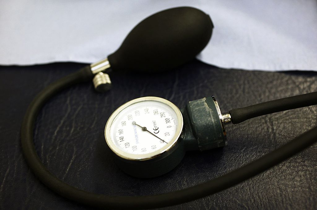 للسيطرة على ضغط الدم بعيداً عن الأدوية.. إليكم 5 طرق