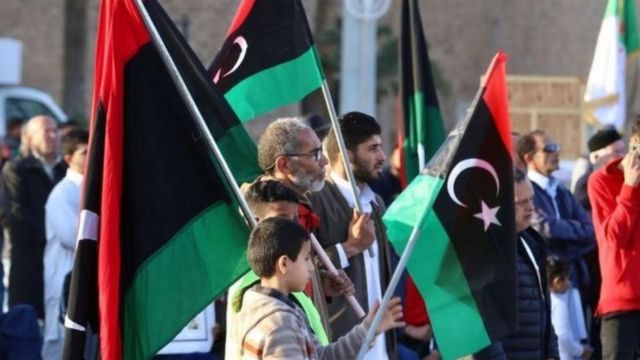 هل تنجح الحكومة الليبية الجديدة في الوفاء بتعهداتها؟ – صحف عربية