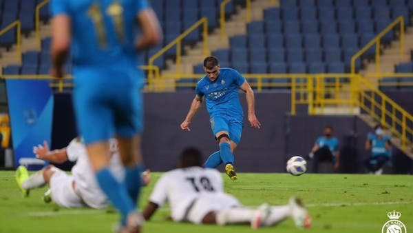 النصر يكسر السد وينتزع الصدارة وبطاقة التأهل