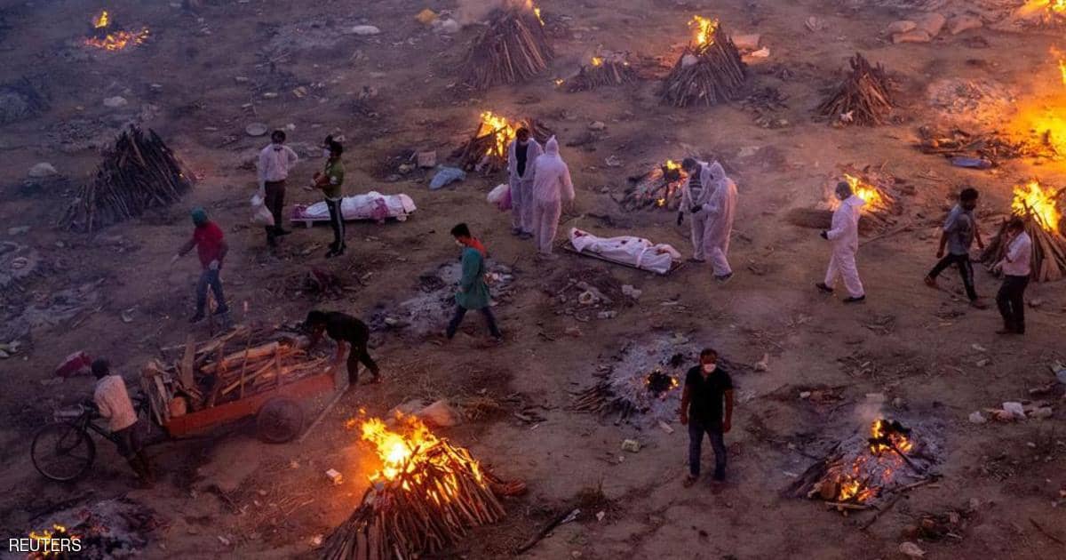 الهند.. كورونا “يبتلع” مدنا وبحث مضن عن “مقابر”