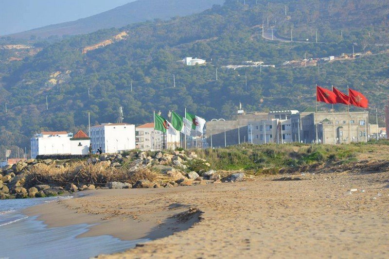 شخصيات جزائرية تنسحب من “نداء المستقبل” لفتح الحدود مع المغرب