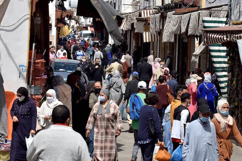 وزير الصحة يحذر المغاربة من انتكاسة وبائية في غياب “مناعة جماعية”