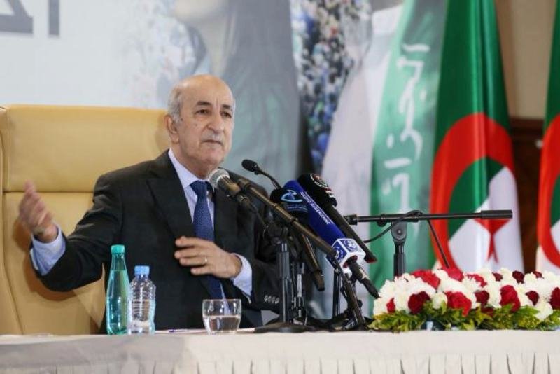 الرئيس الجزائري يشن حربا اقتصادية بإلغاء العقود مع الشركات المغربية