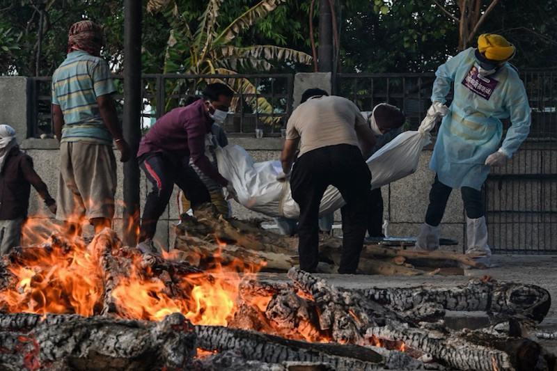 الهند تسجل 343 ألف إصابة بكورونا في يوم