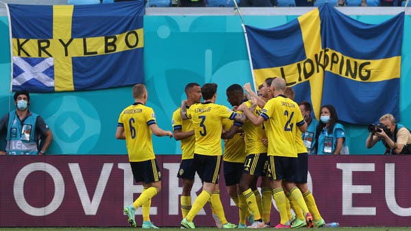 السويد تتغلب على سلوفاكيا في بطولة أوروبا