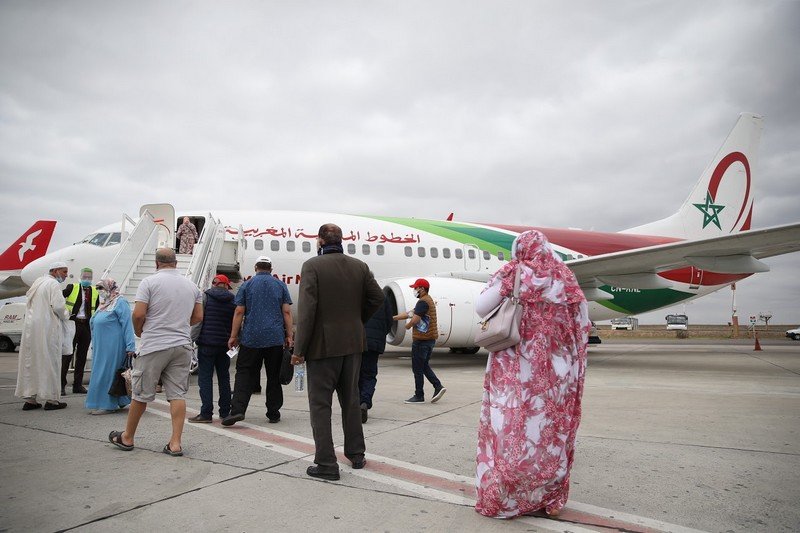 المغرب يعلن استئناف الرحلات الجوية ابتداءً من الثلاثاء بتراخيص استثنائية