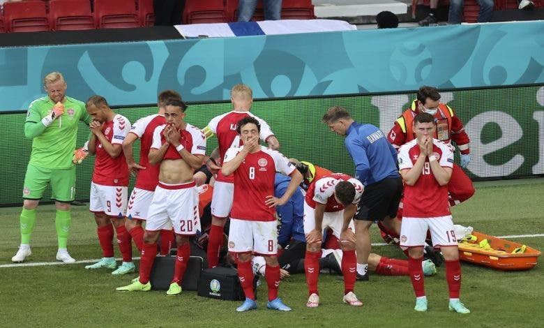 توقف لقاء الدنمارك وفنلندا في “يورو 2020” بعد سقوط اللاعب “اريكسون”
