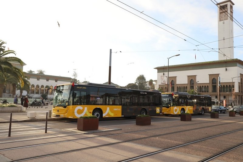 حافلات نقل المسافرين تحتفظ بـ”تسعيرة كورونا” وسط “صمت الحكومة”‬