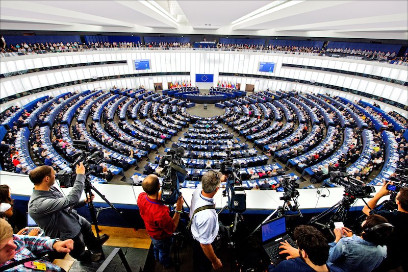 نواب يرفضون إقحام البرلمان الأوروبي في أزمة العلاقات المغربية الإسبانية