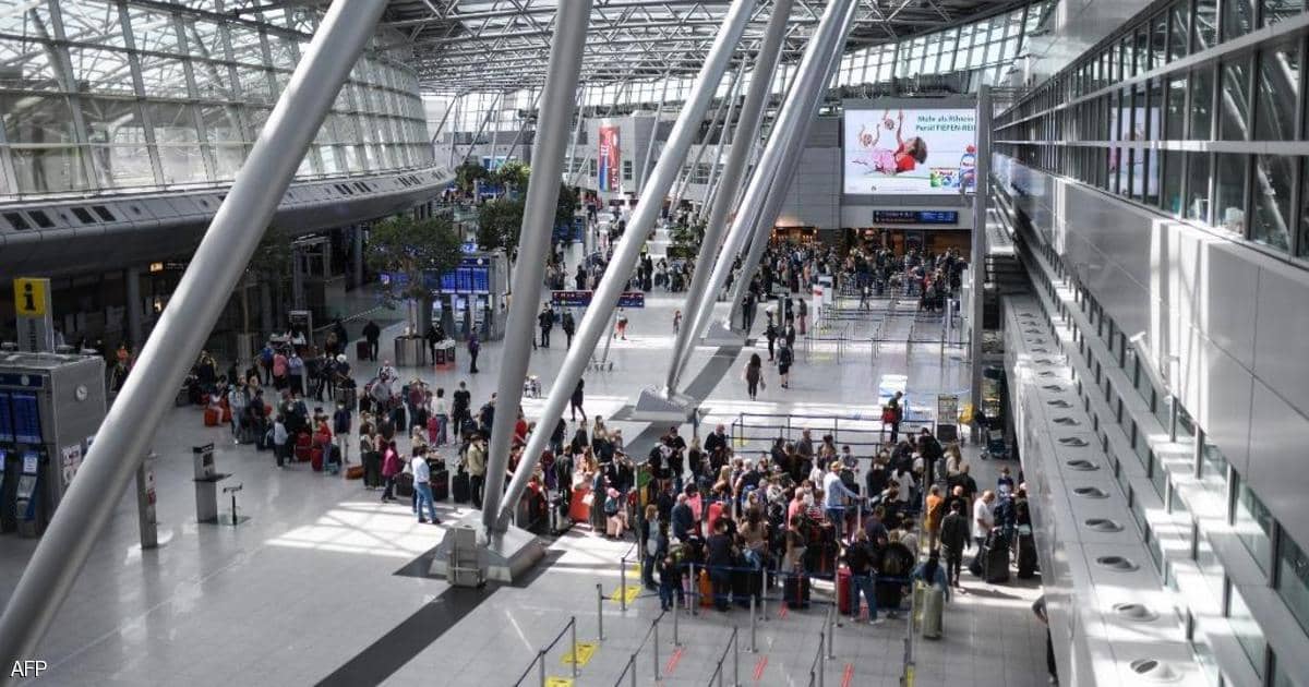 ألمانيا تخفف القيود على دخول المسافرين من بريطانيا والهند