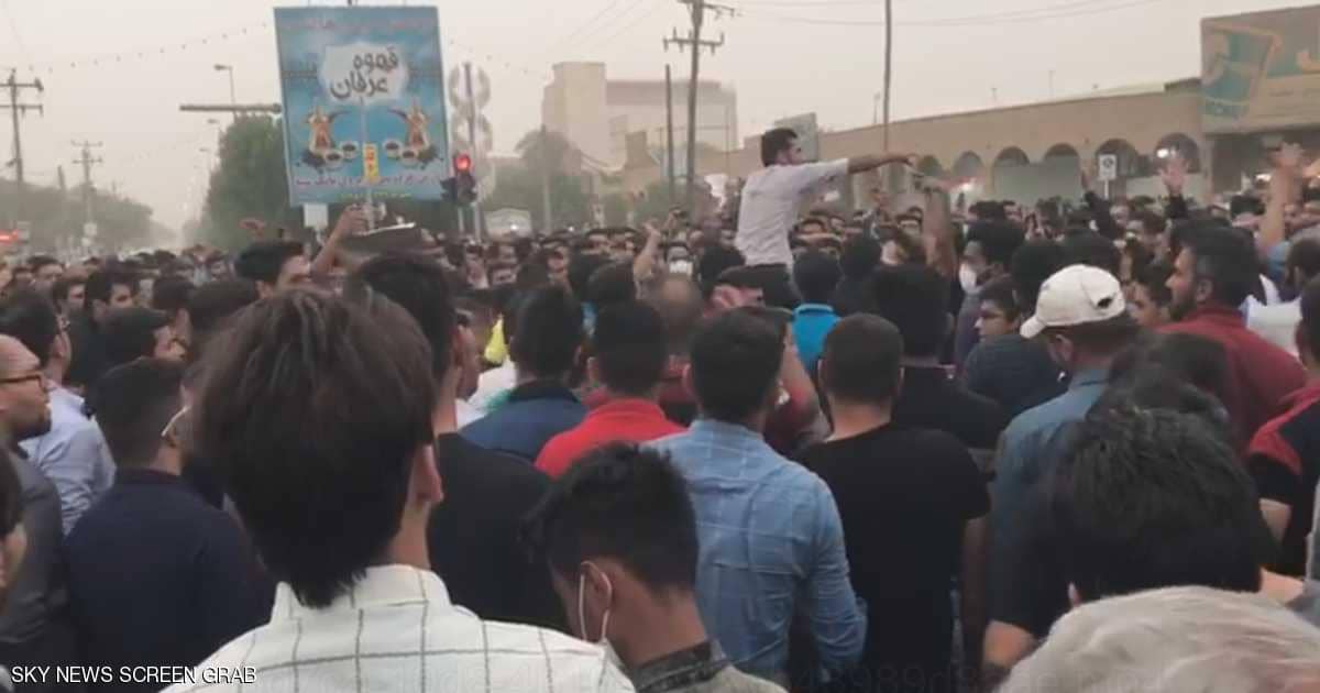 إيران.. قتيل في احتجاجات الأهواز على شح المياه