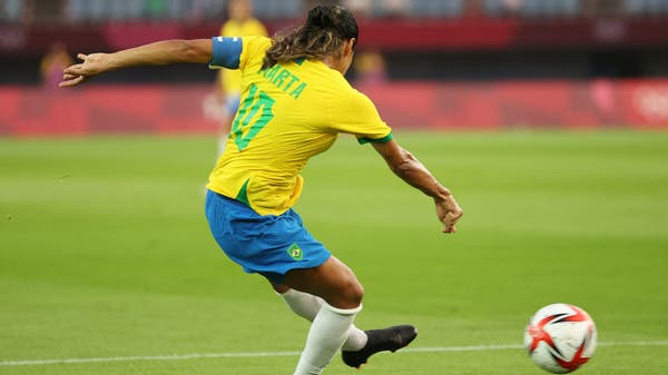 البرازيلية مارتا أول لاعبة تسجل في خمس نسخ “أولمبياد” متتالية