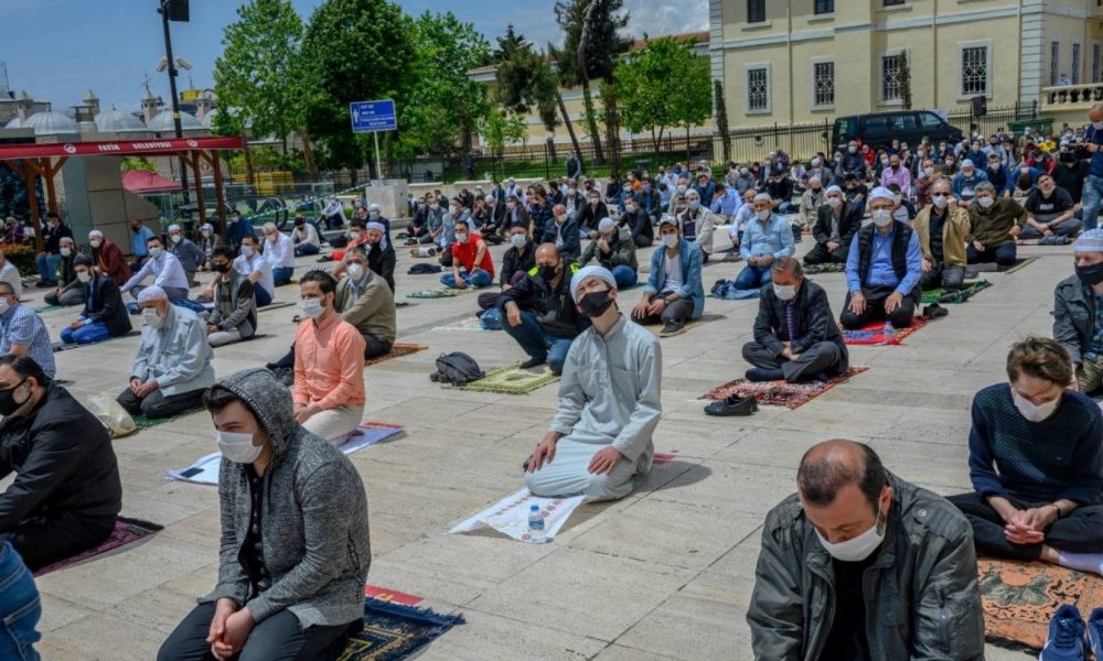 خطبة الجمعة في تركيا لهذا اليوم مكتوبة