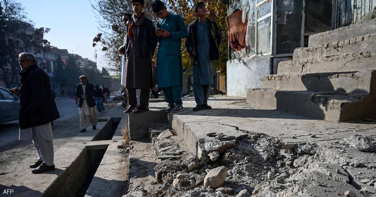 صواريخ قرب القصر الرئاسي في كابل والرئيس يقطع صلاة العيد