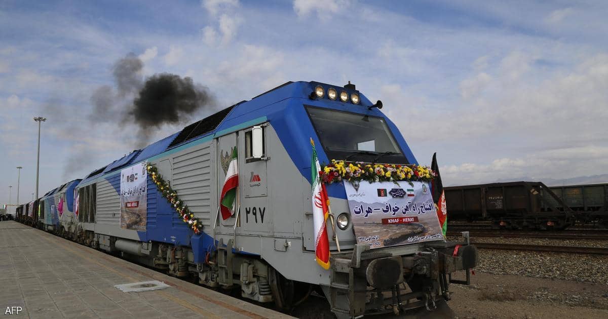 هجوم سيبراني على قطارات إيران يخلف إرباكا واسعا للرحلات