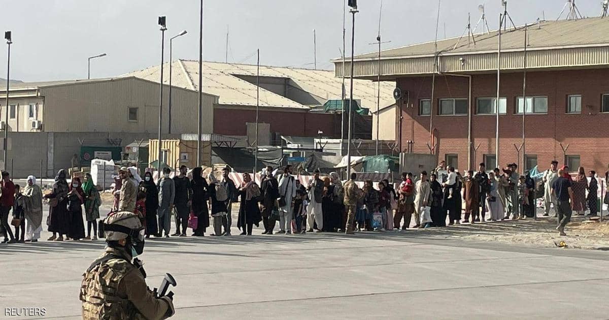طالبان وأميركا تهدفان إلى تسليم مطار كابل على وجه السرعة