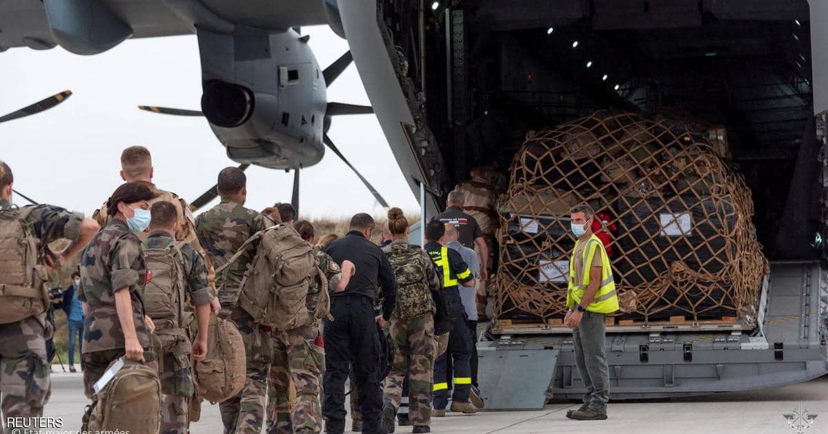 لأسباب أمنية.. فرنسا تنهي عمليات الإجلاء من مطار كابل
