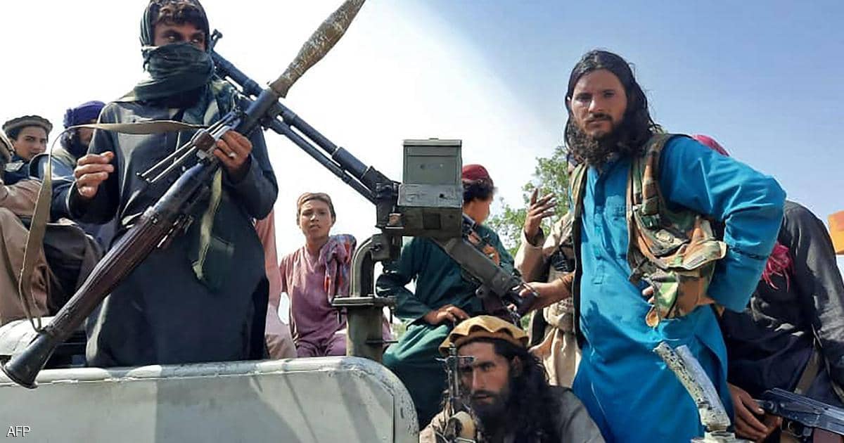 لماذا انهار الجيش الأفغاني أمام مسلحي “طالبان”؟
