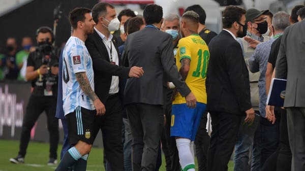 إنفانتينو يصف ما حدث في مباراة البرازيل والأرجنتين بـ”الجنون”