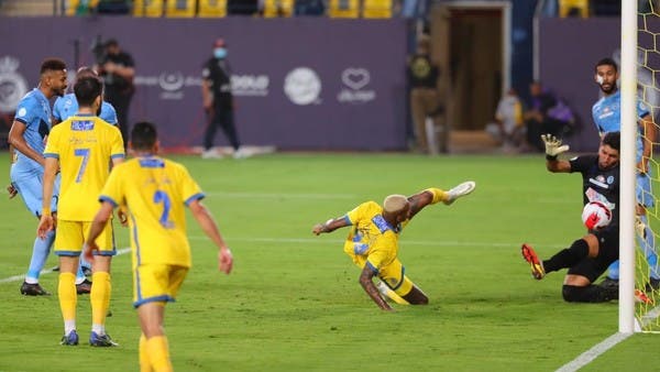 النصر يهزم الباطن بصعوبة.. والفيحاء يعمّق جراح أهلي جدة