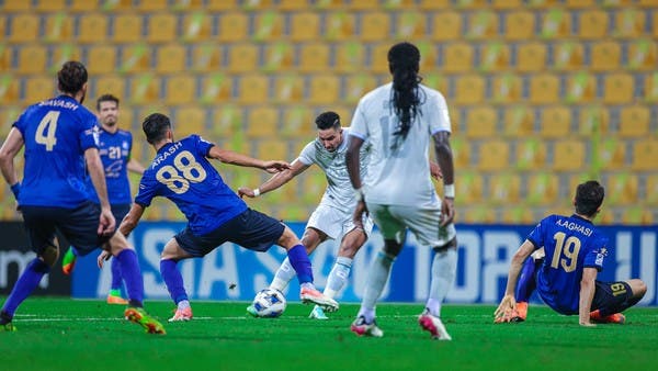 الهلال يسقط استقلال طهران ويبلغ ربع نهائي الأبطال