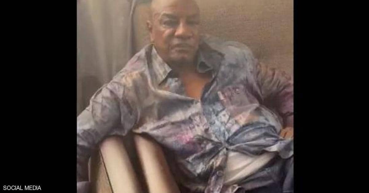 فيديو.. الانقلابيون في غينيا يعلنون “القبض” على الرئيس