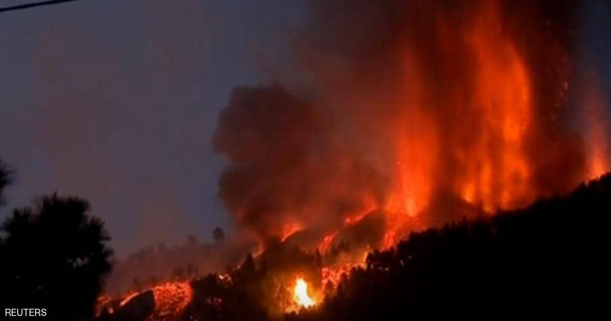 فيديو مباشر.. ثوران بركان “تاريخي” في إسبانيا