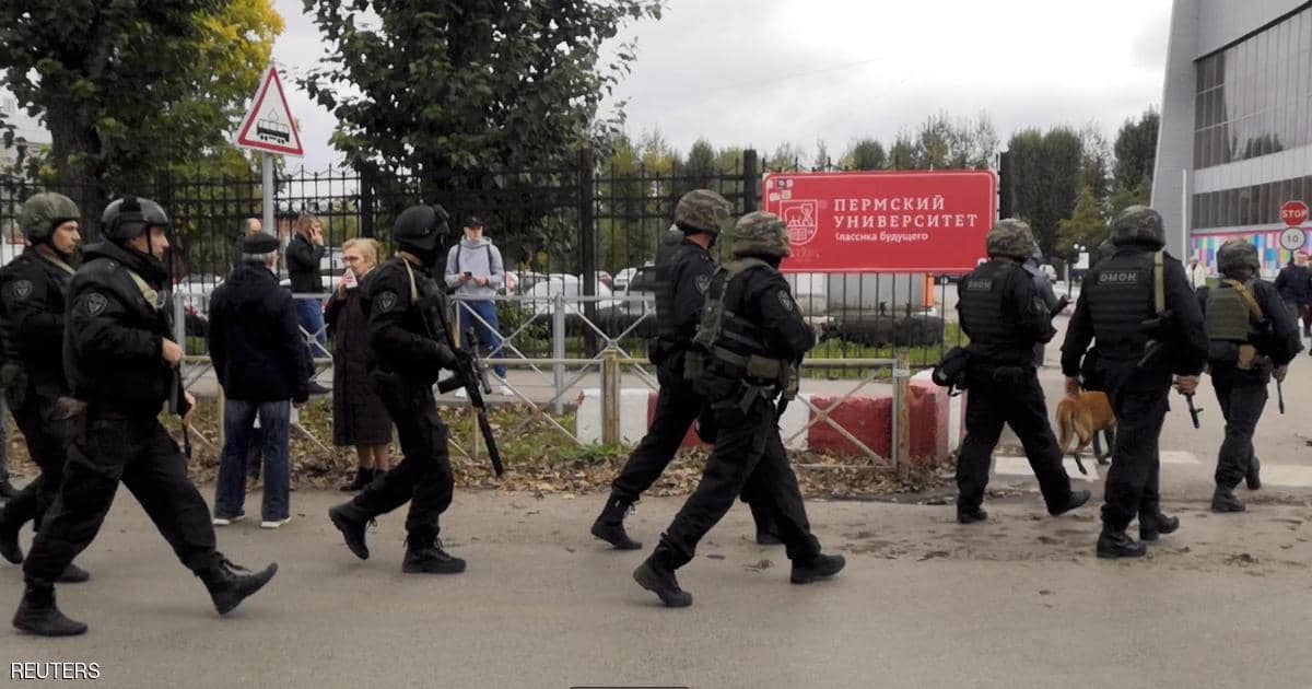 فيديو يرصد الهروب والرعب داخل جامعة روسية.. وكشف هوية القاتل