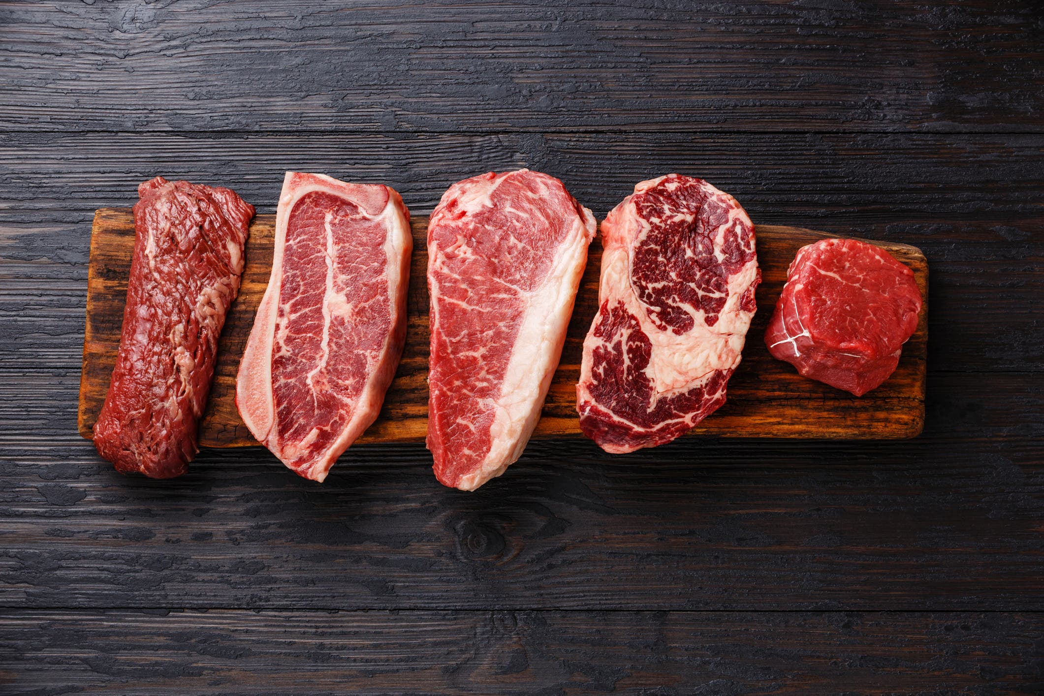 ماذا يحدث لجسمك إذا قللت من استهلاك اللحوم الحمراء؟
