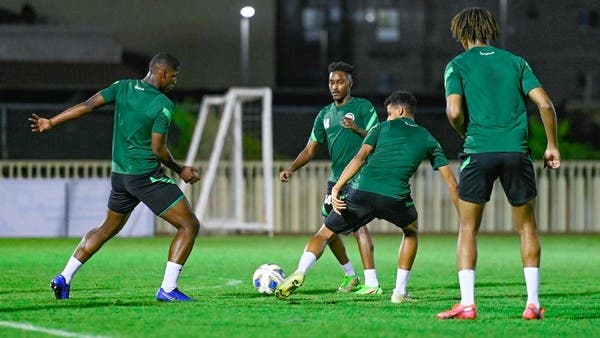 استئناف تدريبات المنتخب السعودي قبل مواجهة الصين