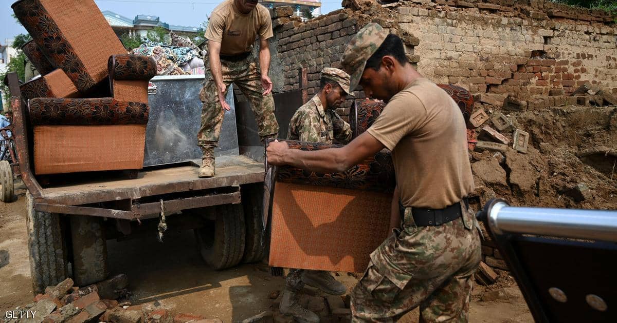 مقتل 20 على الأقل في زلزال ضرب جنوب باكستان