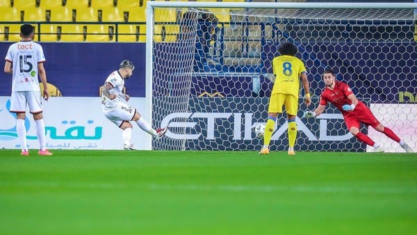 في نوفمبر.. الشباب يسيطر على مواجهات النصر