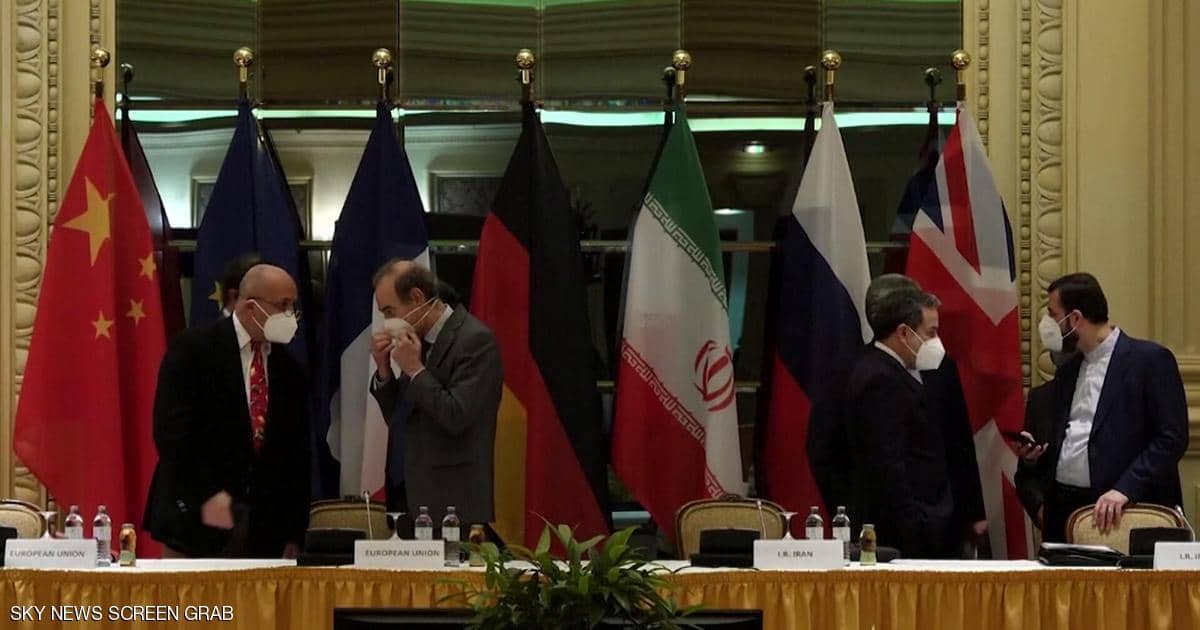 لماذا تخلت إيران عن شروطها المسبقة وعادت للمفاوضات النووية؟