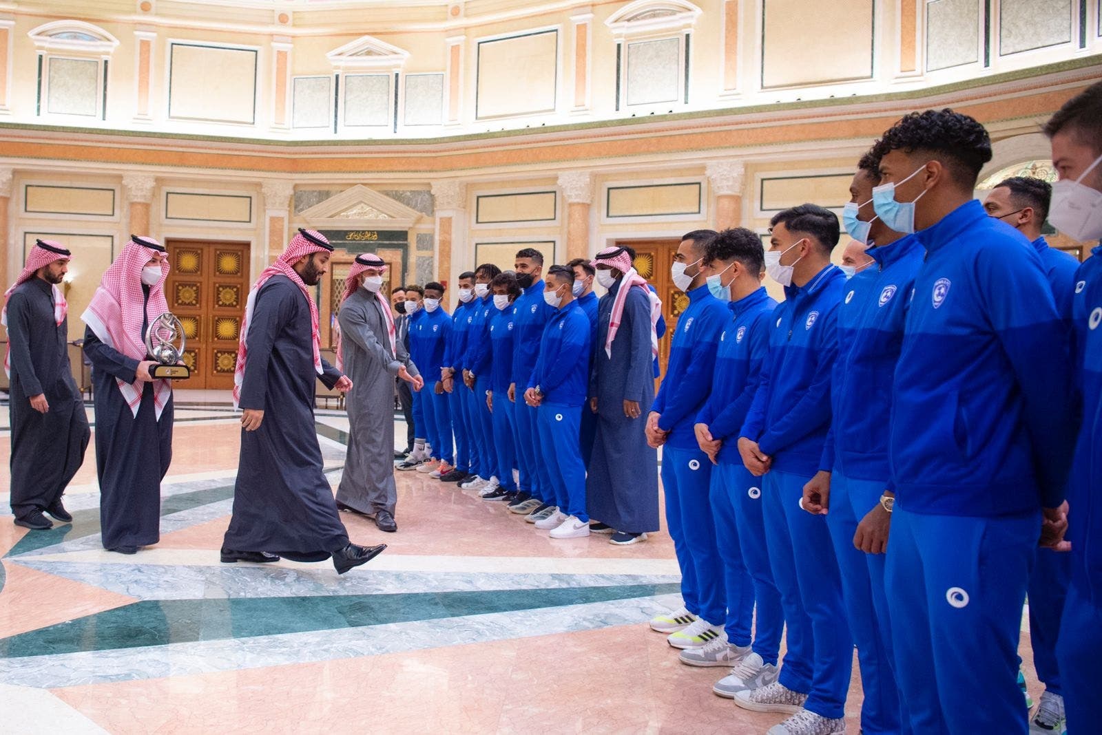 الأمير محمد بن سلمان يستقبل لاعبي الهلال بعد الفوز بدوري أبطال آسيا