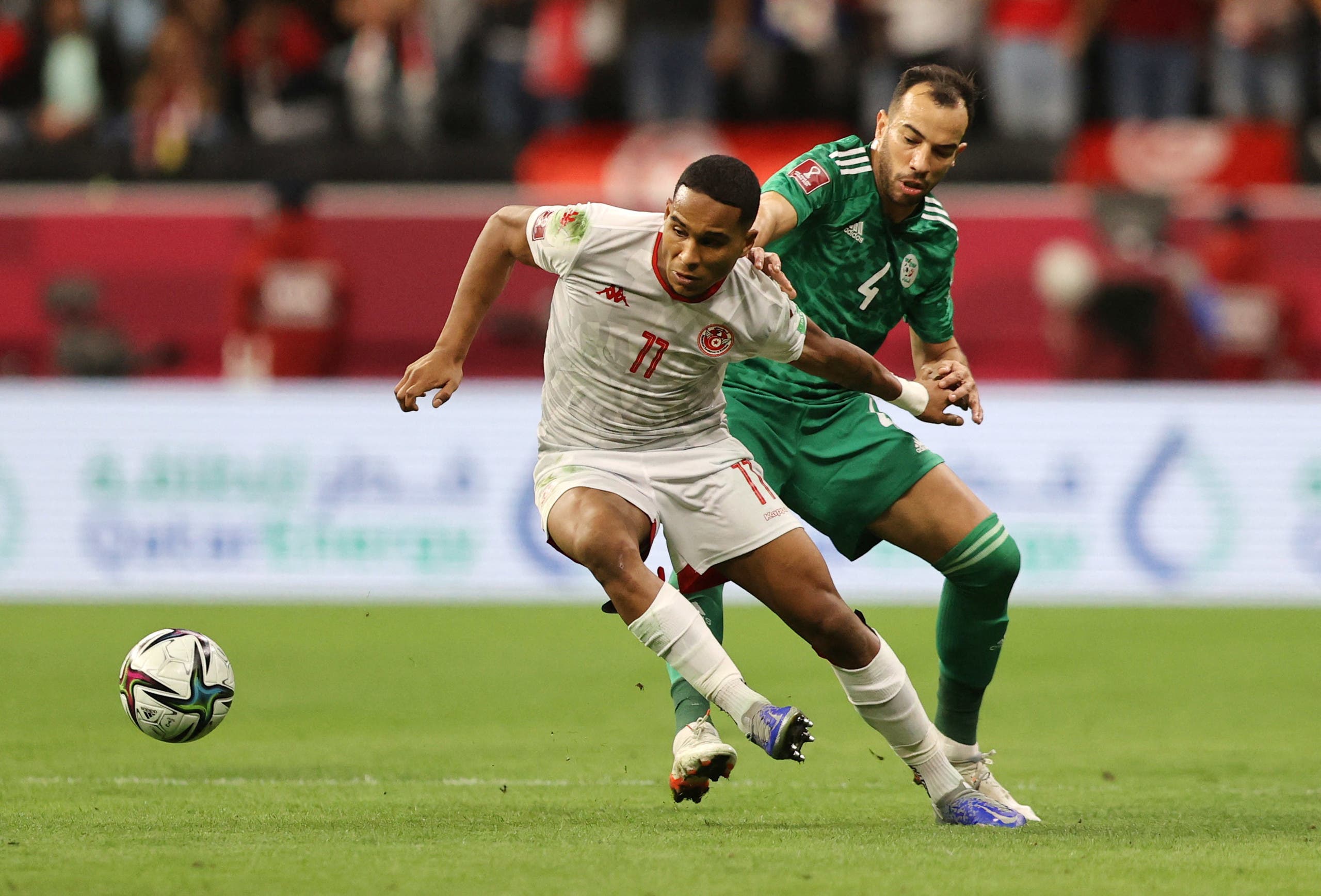الجزائر تهزم تونس وتفوز بكأس العرب