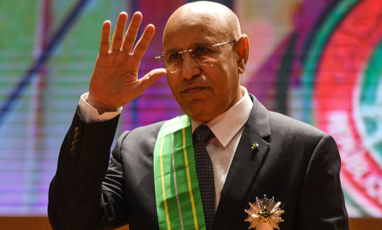 الرئيس الموريتاني يبدأ زيارة إلى الجزائر