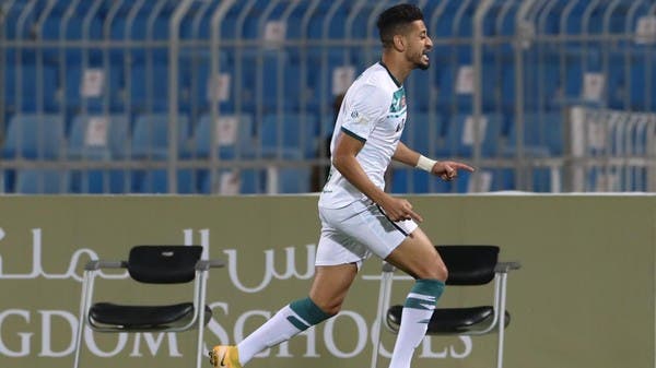 باتنا يقود الفتح إلى انتصار مثير على الهلال