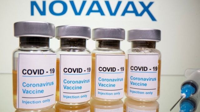 فيروس كورونا: الاتحاد الأوروبي يُقر لقاح نوفاكسوفيد مع ارتفاع الإصابات لمستويات غير مسبوقة