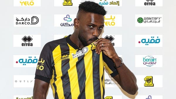 اتحاد جدة يمدد عقد البيشي